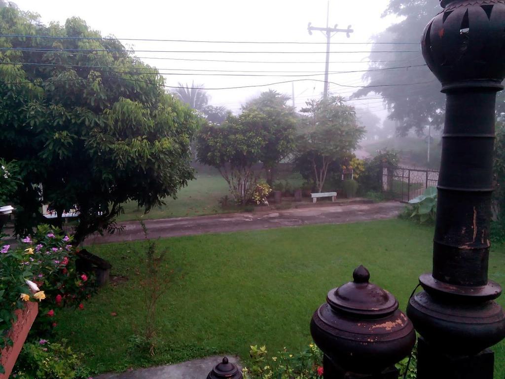 Oui Kaew Homestay พะเยา ภายนอก รูปภาพ