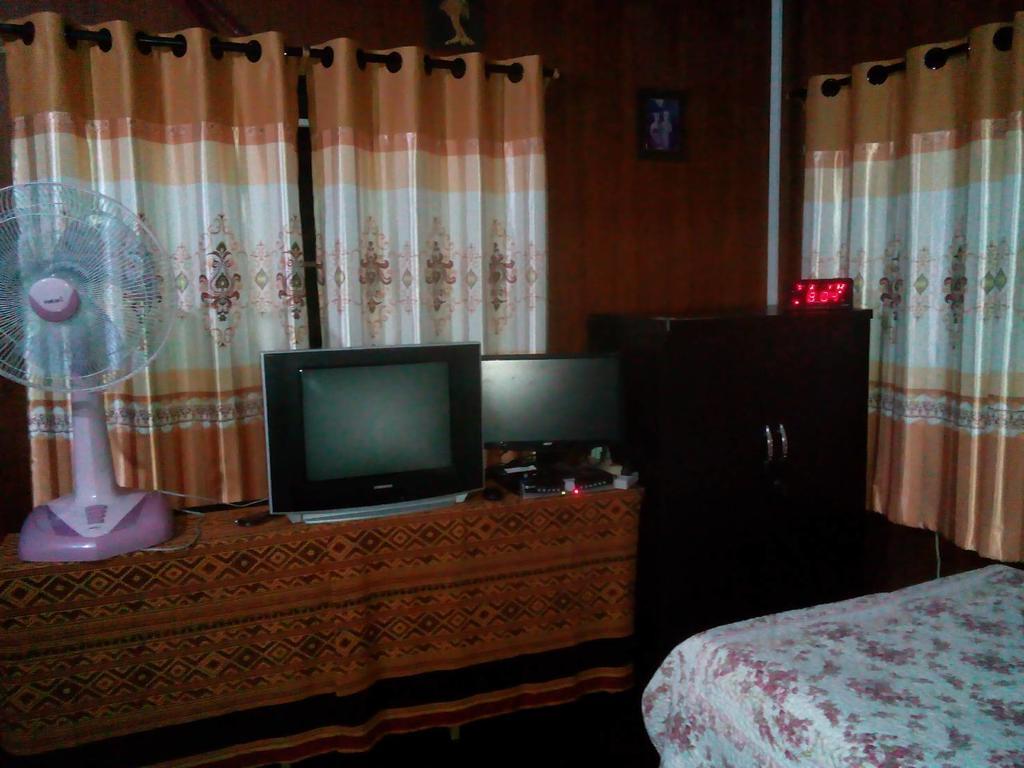 Oui Kaew Homestay พะเยา ภายนอก รูปภาพ