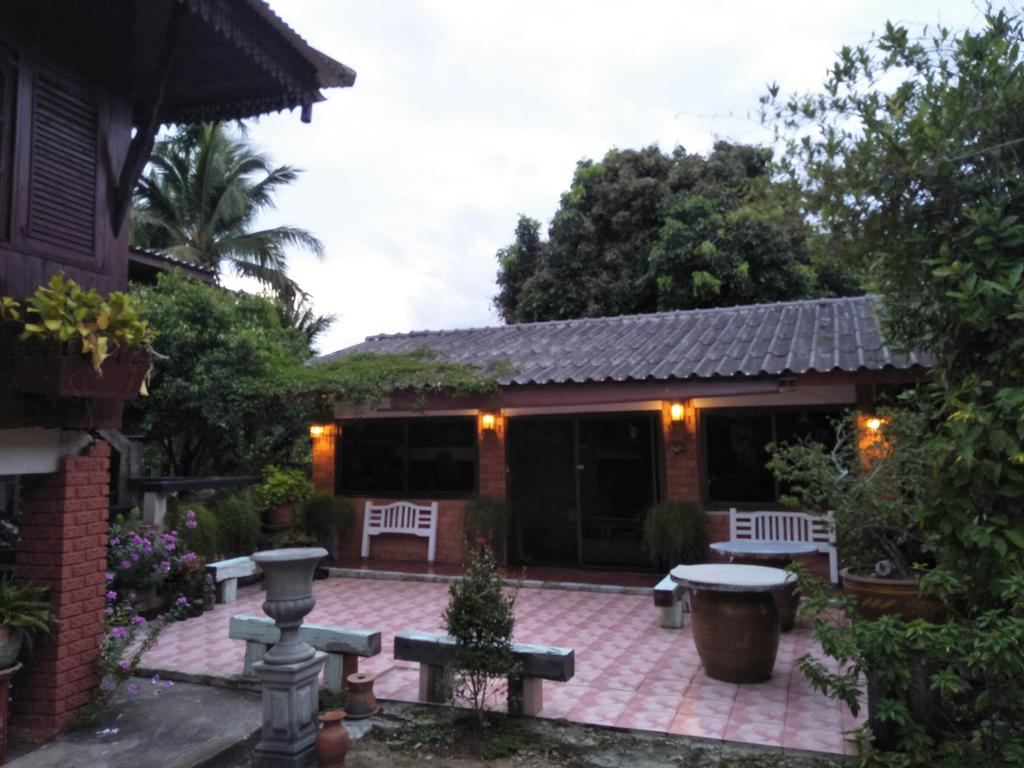 Oui Kaew Homestay พะเยา ภายนอก รูปภาพ