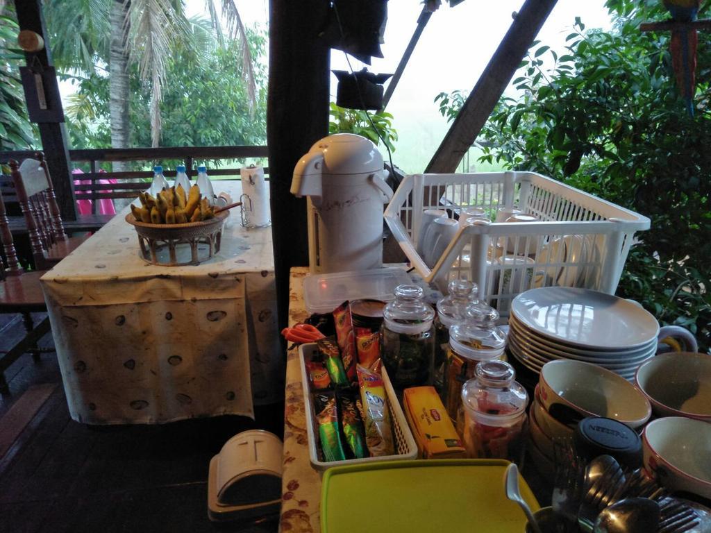 Oui Kaew Homestay พะเยา ภายนอก รูปภาพ
